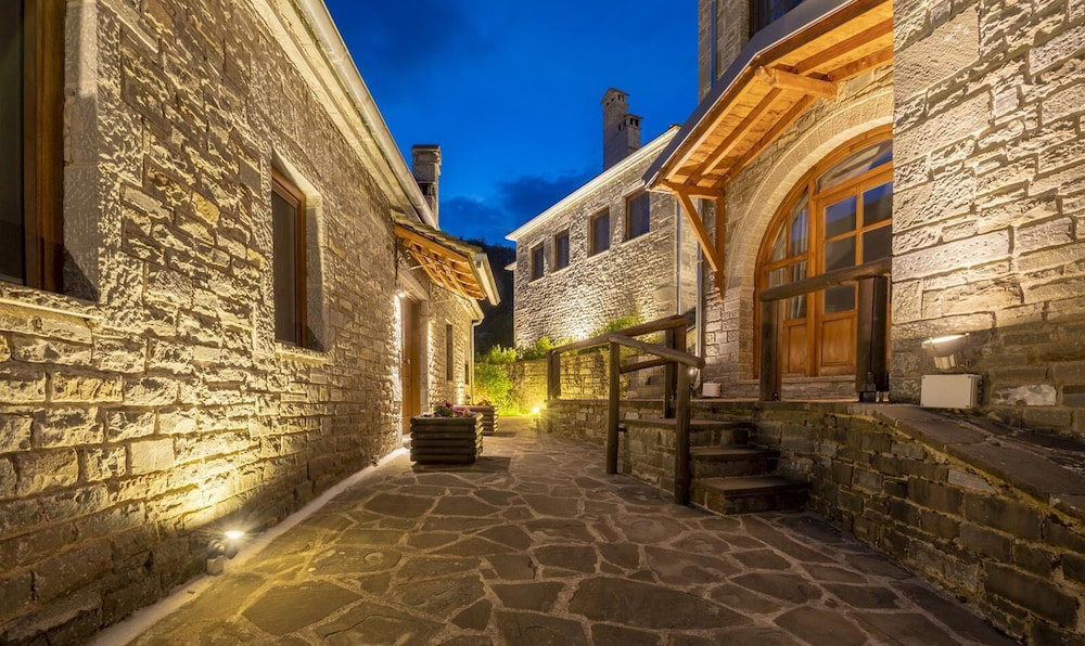 Hotel Kipi Mountain Resort