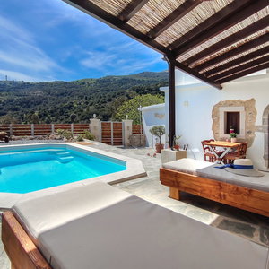Hotel Cosmakis Villa cazare Ayios Vasilios