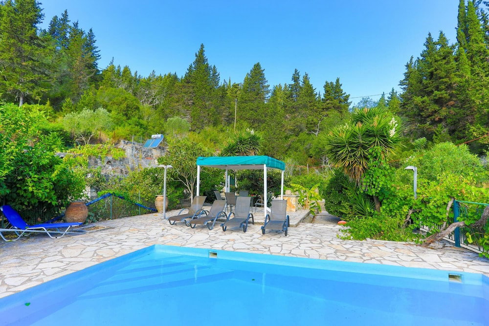 Hotel Villa Sevi In Loggos