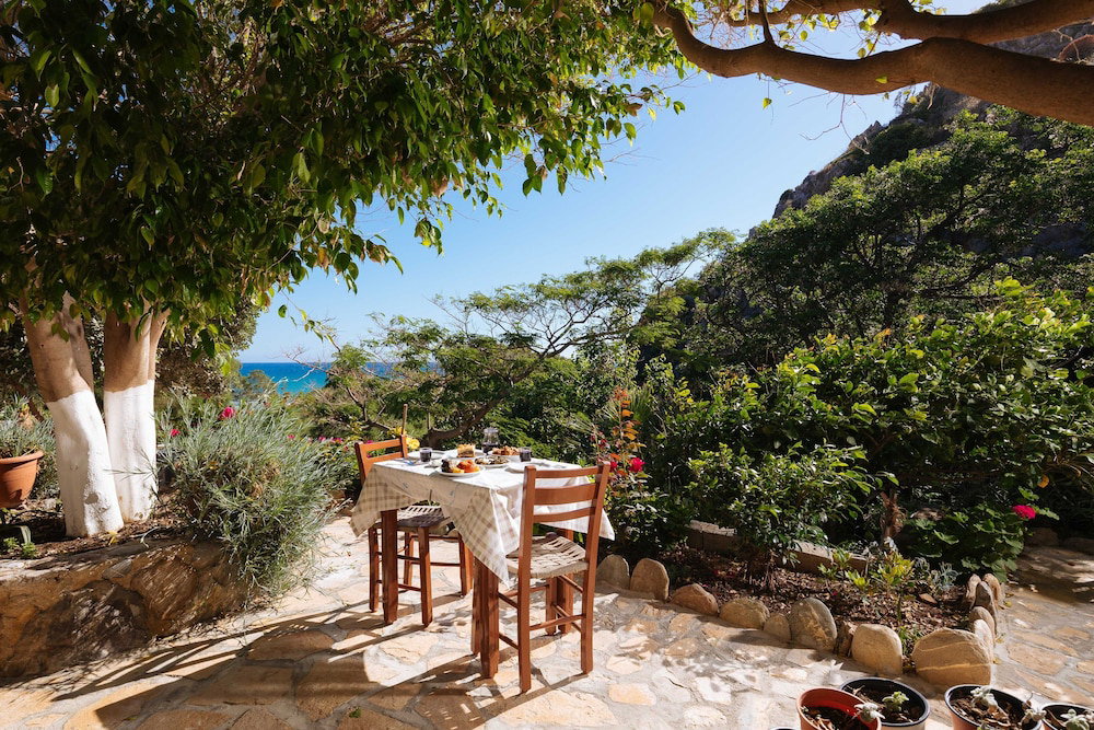 Hotel Preveli Dionyssos Rooms