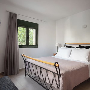 Hotel K Waterfront Residence In Mani cazare Areopoli