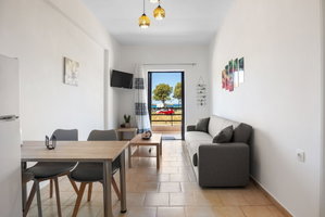 Hotel Sun Beach Apartment In Chania 3 cazare Chania