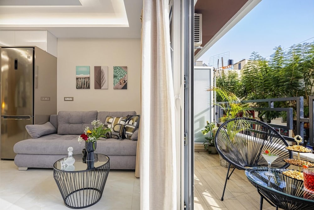 Nicole Studio In Center Chania
