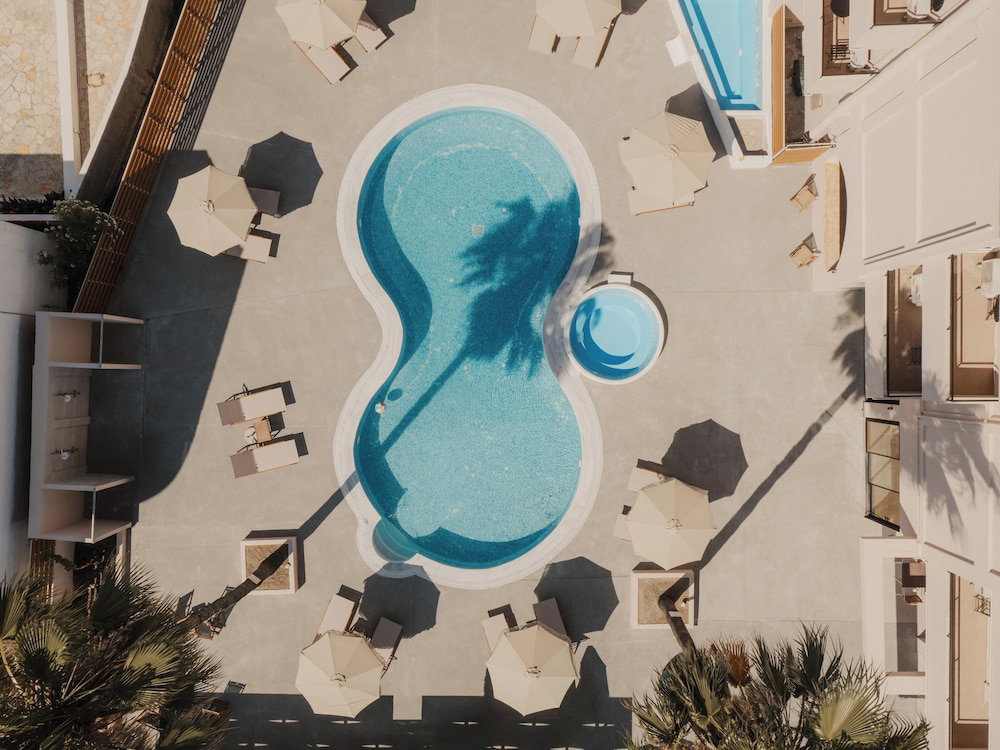 Hotel Cavo Notos Beach Hotel