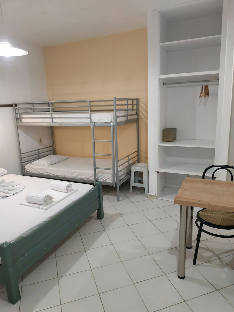 Hotel Renia Studios Economy Studio Ground Floor For Upto 4Pers