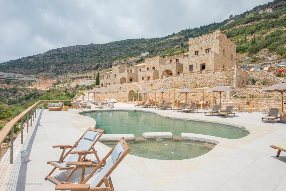Hotel Brazzo Di Maina