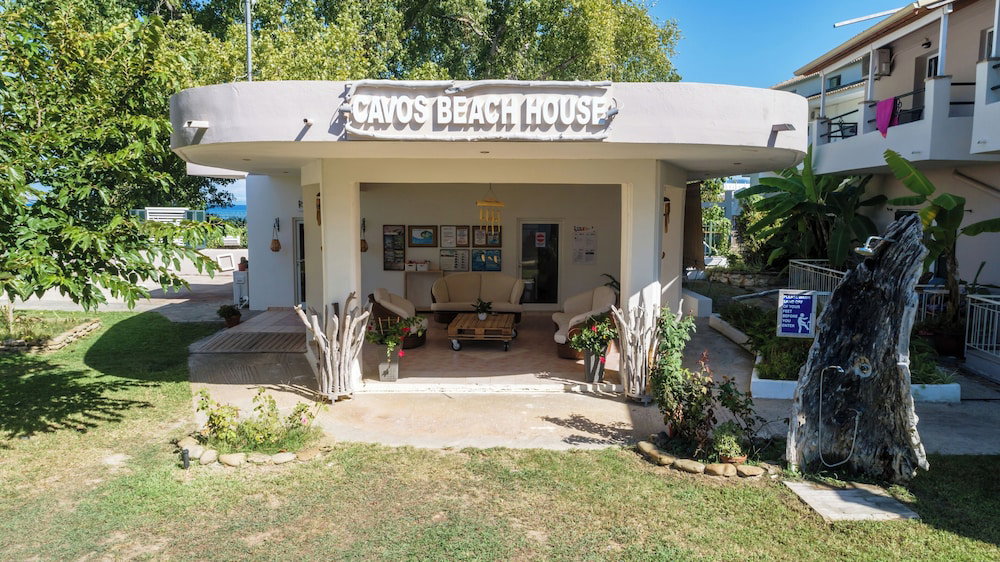 Hotel Cavos Beach House