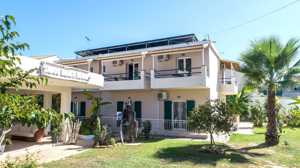 Cavos Beach House