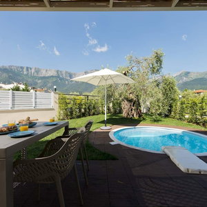 Hotel Votsalo Suites cazare Makryammos