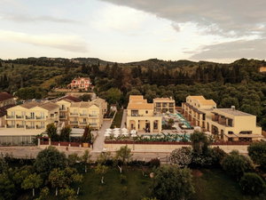 Hotel Ekati Mare Lifestyle Resort cazare Lefkimmi