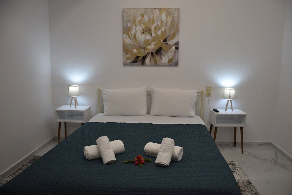 Kourites Apartments