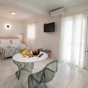 Hotel Oikeia Apartments By All About Paxos cazare Gaios