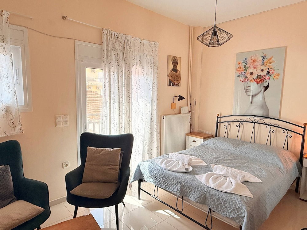 Hotel Little Central Apartment-1Min Walk From Everywhere