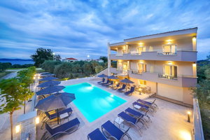 Hotel Iliomagic Luxury Suites Thassos cazare Limenas