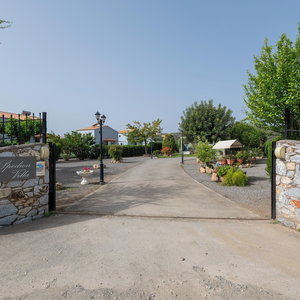 Hotel Spedion Villa - Near To Sea With Heating Pool cazare Gytheio
