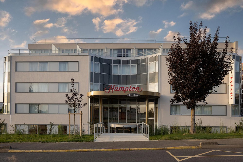 Hotel Hampton By Hilton Paris Charles De Gaulle Airport