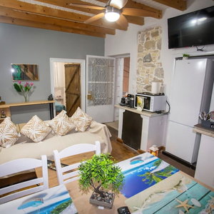 Hotel Archontissa House - Sea View cazare Mesongi