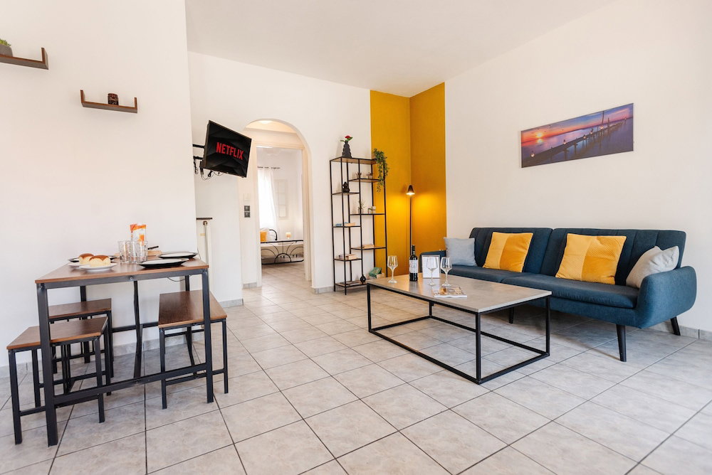 Hotel Ionian Luxury Apartments