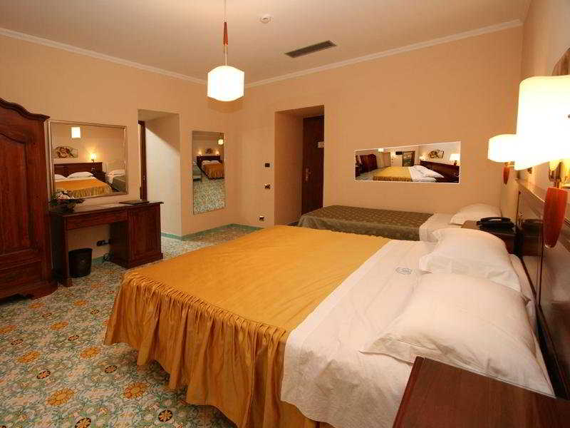 La Panoramica Hotel