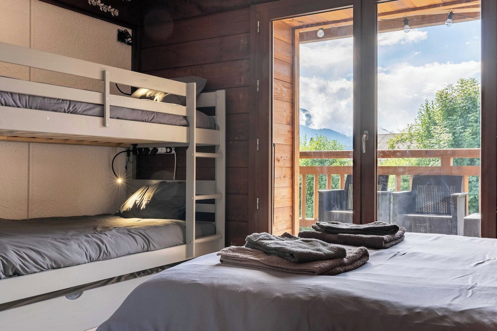 1Bdr/4P Apartment With Balcony And Parking- Megeve