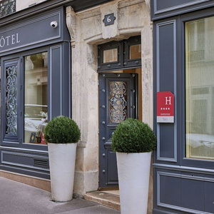 Hotel Le Relais Montmartre cazare Saint-Ouen