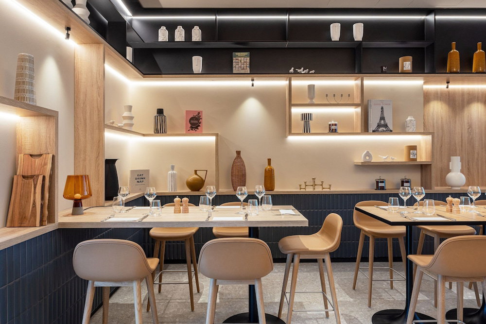 Hotel Courtyard By Marriott Paris Charles De Gaulle Central Airport