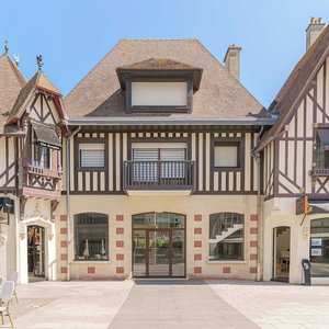 Hotel Charming Apartment With Balcony 3Br/6P - Deauville cazare Deauville