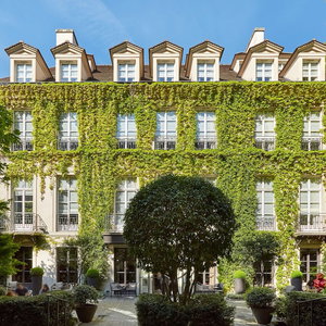 Hotel Pavillon De La Reine & Spa, Place Des Vosges cazare Aux Marais