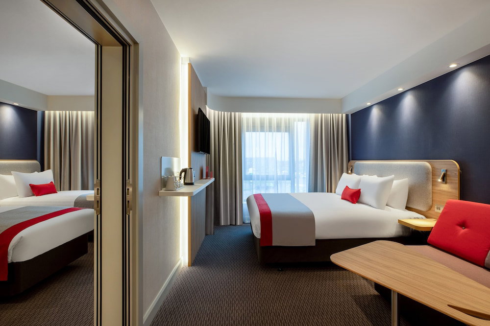 Holiday Inn Express Marne La Vallee Val D Europe By Ihg