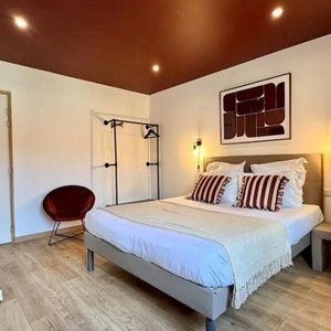 Hotel Hôtel Le Galambre cazare Caissargues
