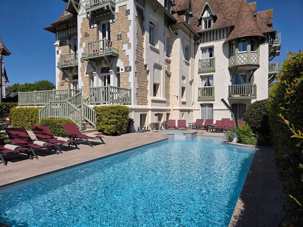 Hotel Villa Augeval Hôtel & Spa