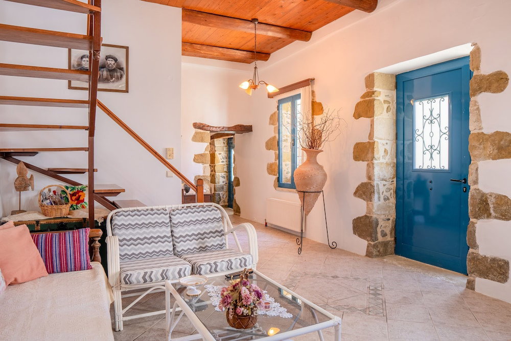 Hotel Traditional Cretan House