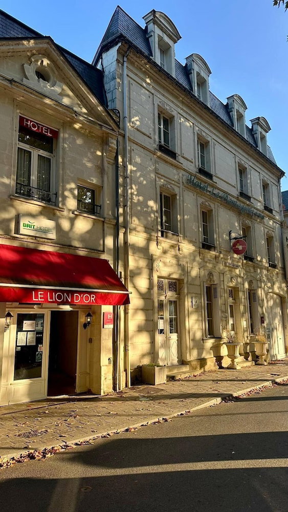 Hotel Brit Hotel Chinon Le Lion D'or