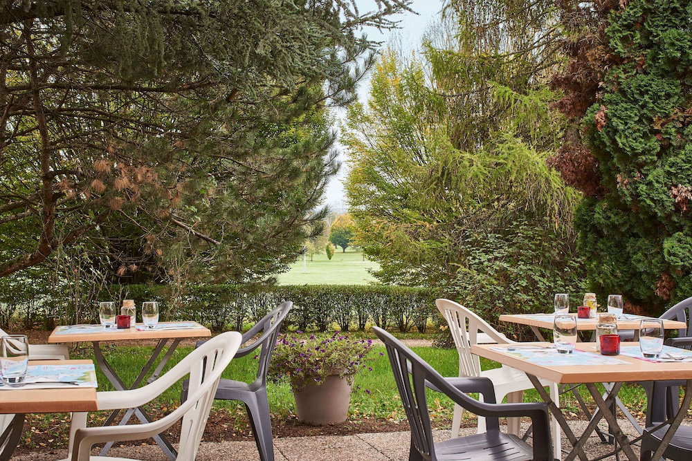 Hotel Kyriad Direct Epinal