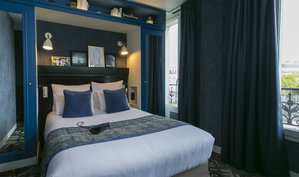 Hotel Hôtel De Neuville cazare Levallois-Perret