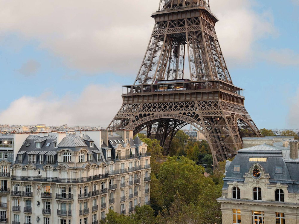 Hotel Pullman Paris Tour Eiffel