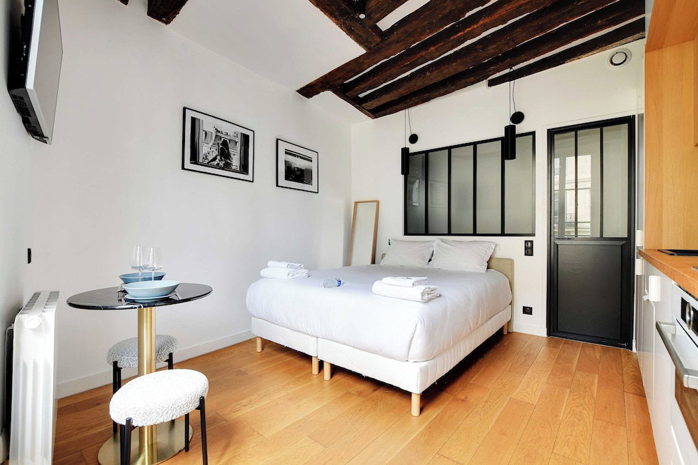 Hotel Charming Studio A/C - 2P - Le Marais