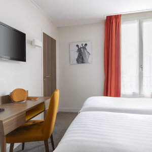 Sejur Best Western Plus 61 Paris Nation Hotel vacanta Saint-Haon-le-Chatel