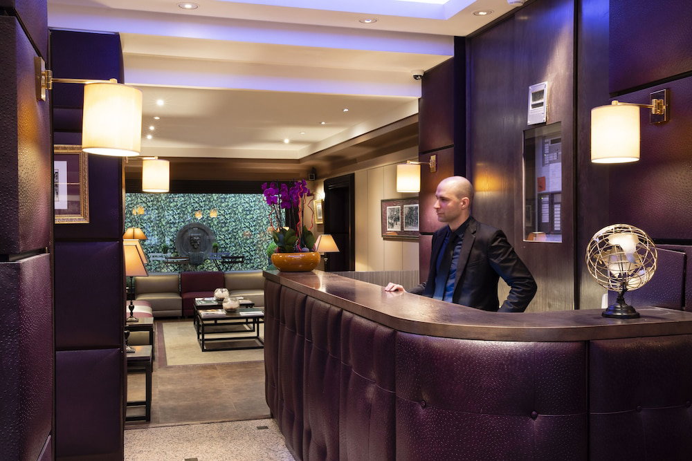 Hotel Elysées Hotel
