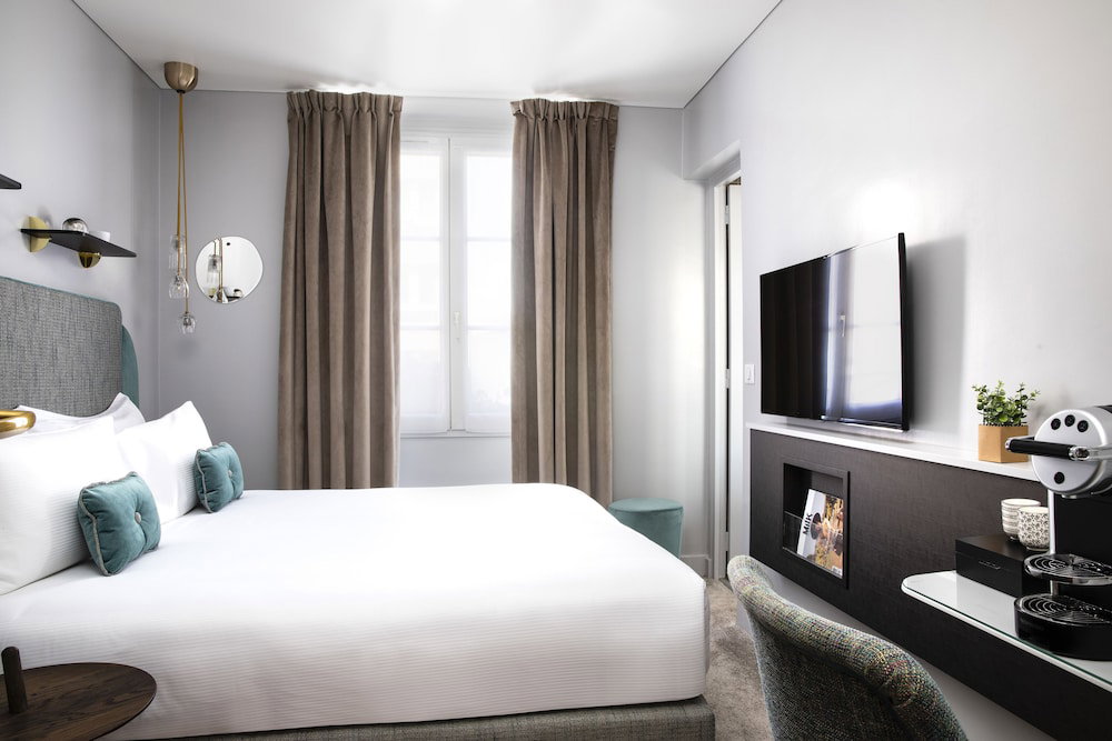 Hotel Hôtel Eiffel Saint Charles