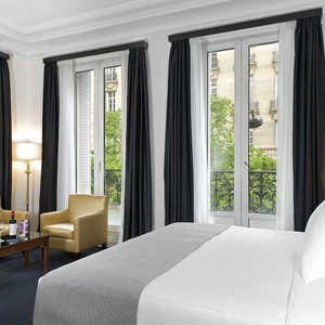 Hotel Melia Paris Champs-Elysées cazare Neuilly-sur-Seine