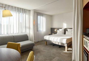 Hotel B&B Home Paris Nord 18Ème cazare Saint-Ouen