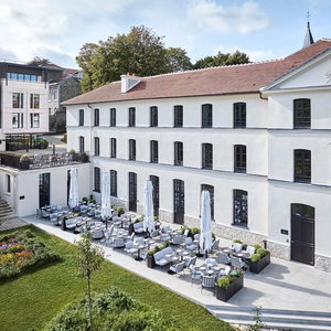 Sejur Domaine De La Reine Margot Paris-Issy - Mgallery Collection vacanta Issy-les-Moulineaux