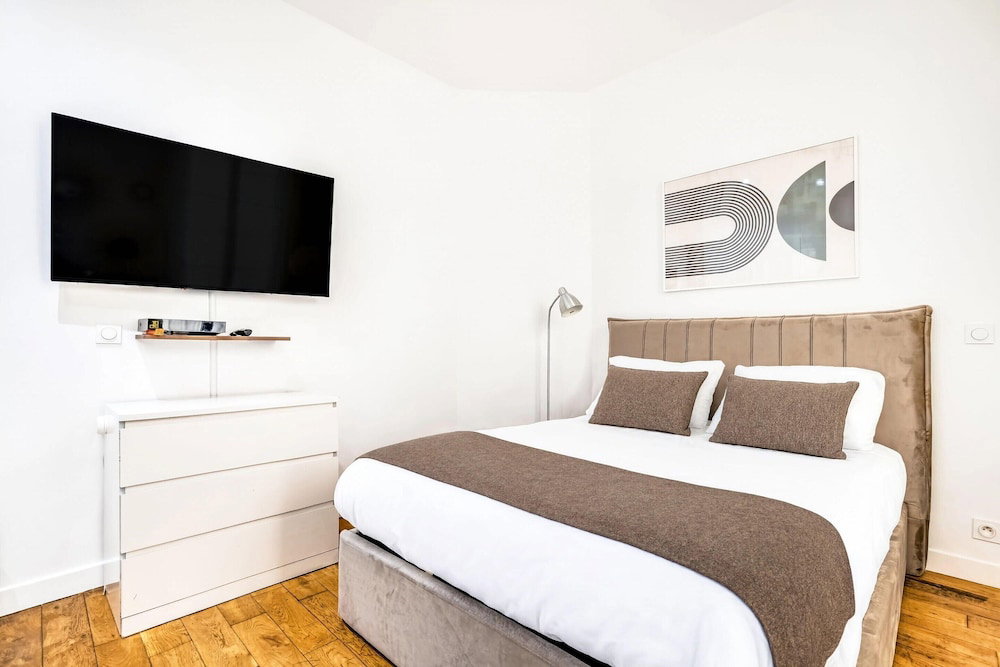 Lovely Studio Near Eiffel Tower