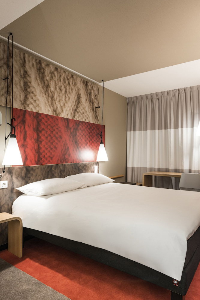 Ibis Paris Gare Du Nord La Fayette 10Ème