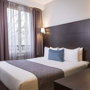 Hotel Hotel L'interlude cazare Saint-Haon-le-Chatel
