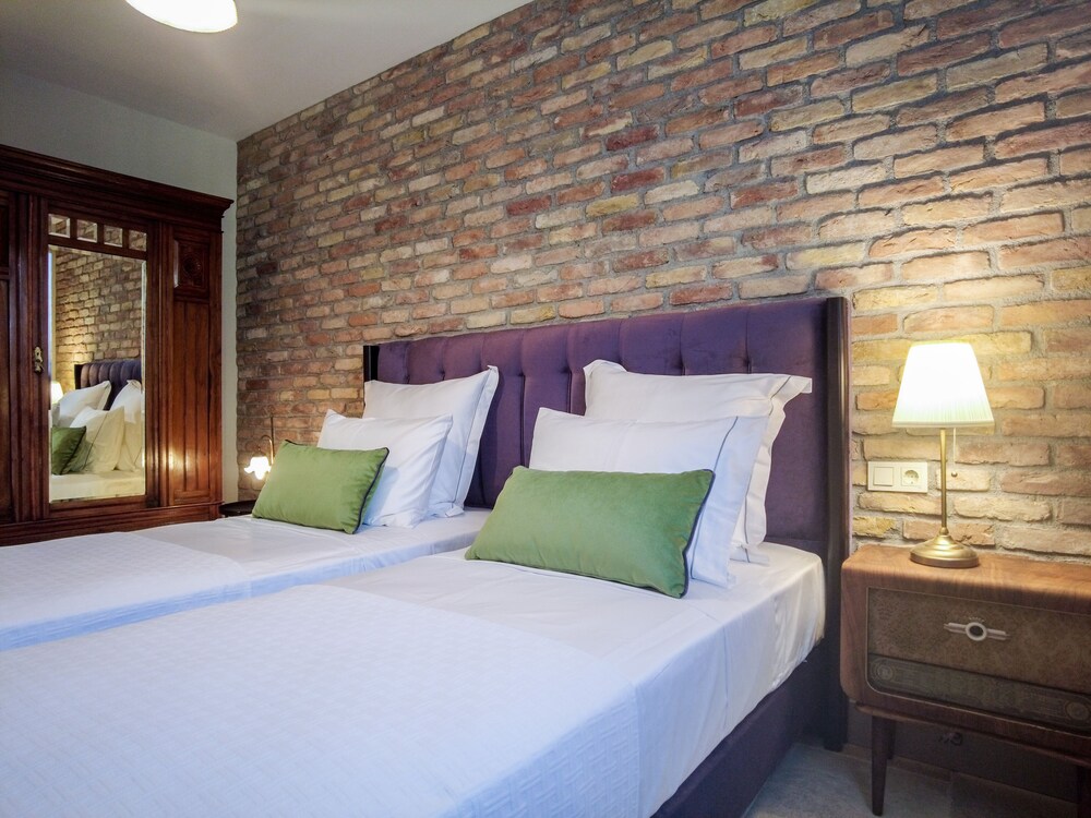 Odam Otel