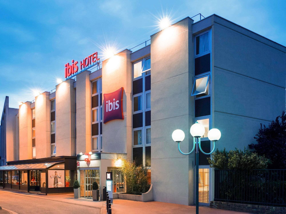 Hotel Ibis Paris Gennevilliers