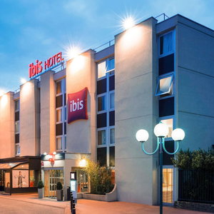 Hotel Ibis Paris Gennevilliers cazare Gennevilliers