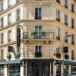 Hotel Hotel Bassano cazare Neuilly-sur-Seine